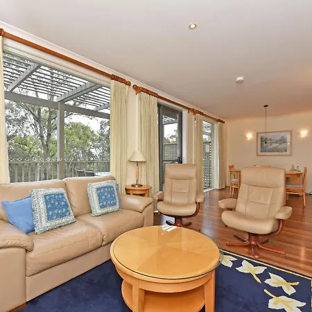 Villa 2Br Prosecco Villa Located Within Cypress Lakes Resort Pokolbin Exterior photo